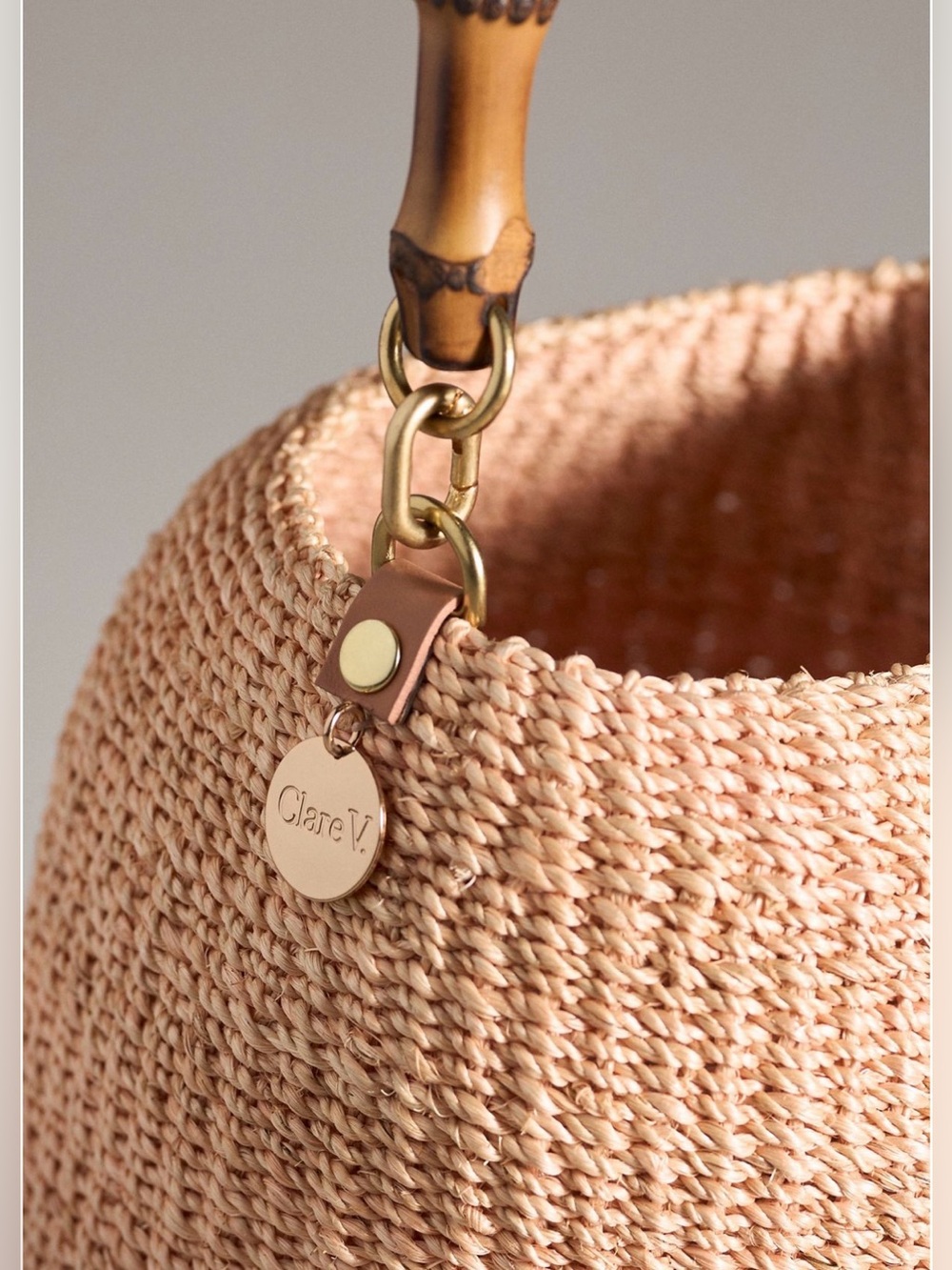CLARE V. NWT Pot de Miel Bamboo Handle Blush Straw Bucket Bag - Picture 4 of 6